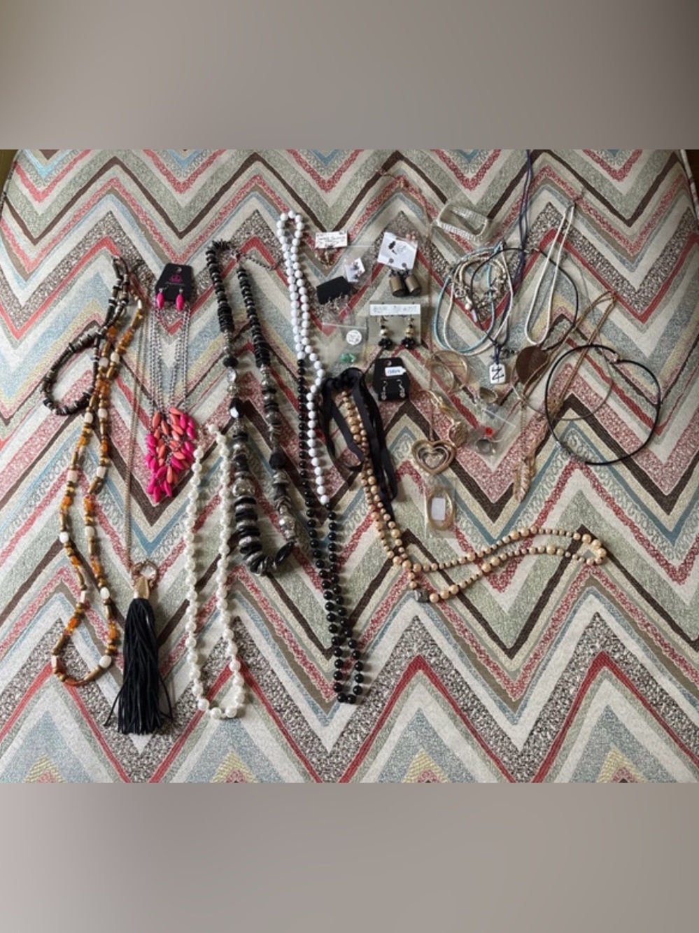 Assorted Women's Modern & Vintage Costume Jewelry Paparazzi, etc